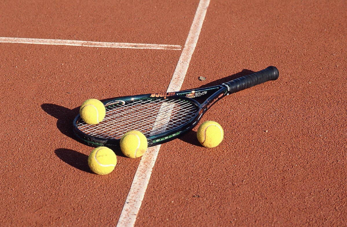 Terrain de tennis 